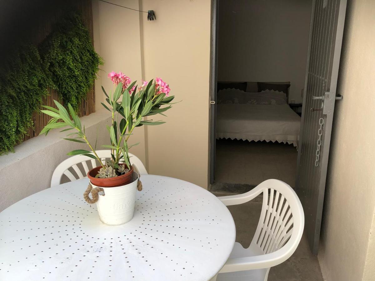 Appartement De Charme Avignon Centre Historique Terrasse Et Balcon Place Pie Eksteriør bilde